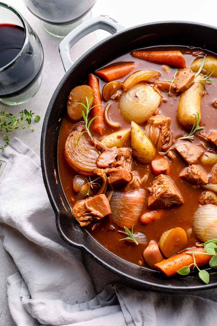 Carne de Panela - Brazilian Style Be’ef Guisado with Potato and Carrots