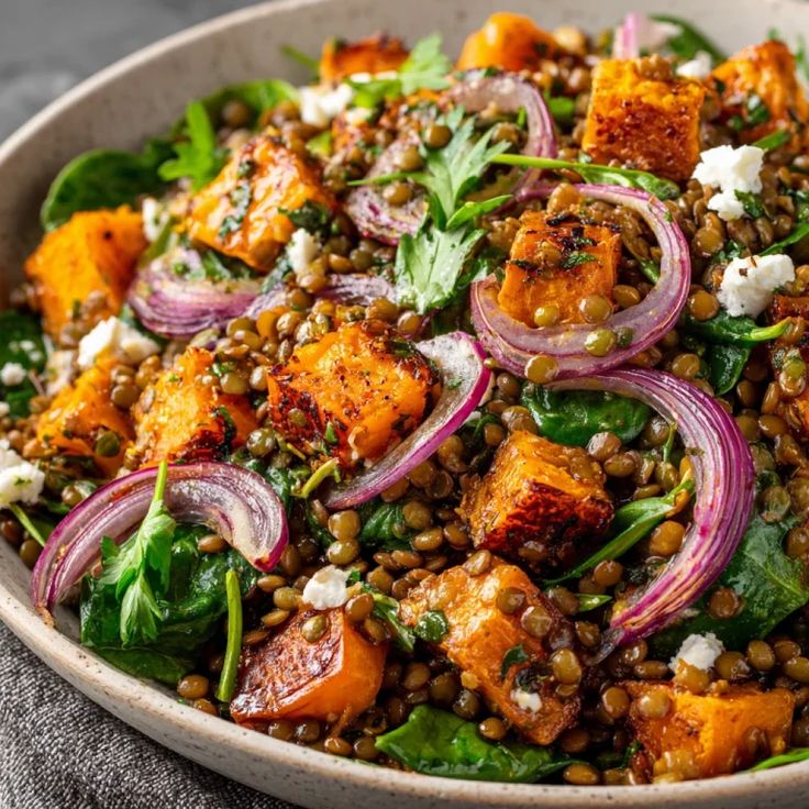 Roasted Pumpkin + Lentils with Tahini Dill Sauce ✦ Main